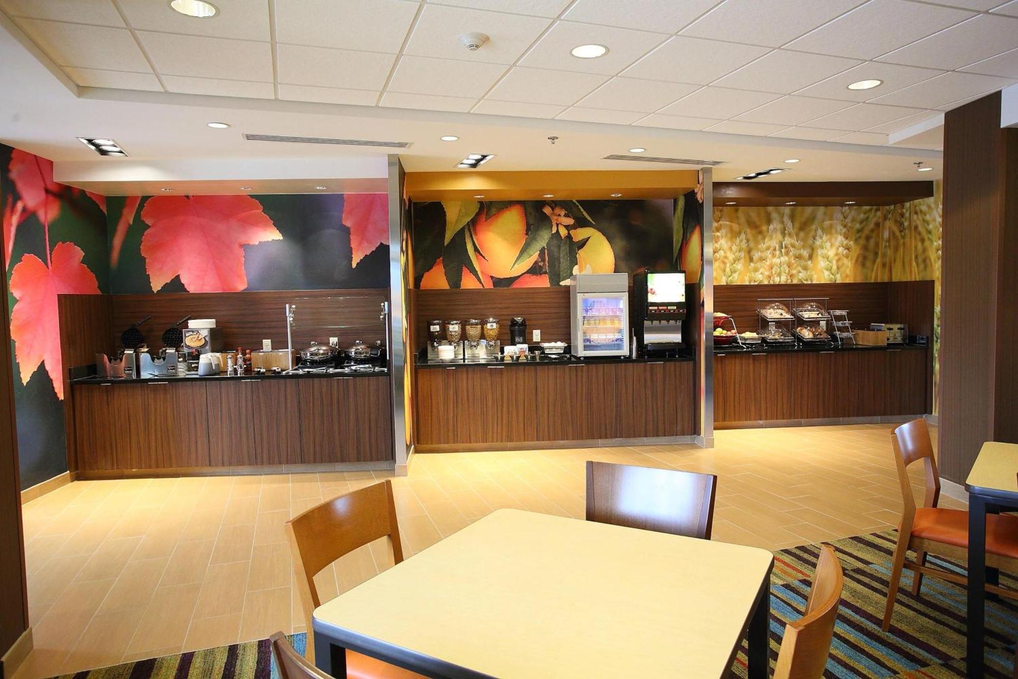 Fairfield Inn & Suites By Marriott East Grand Forks Zewnętrze zdjęcie